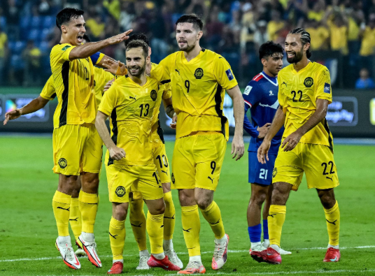 Pemain Thailand vs Malaysia ASEAN 2026 di lapangan