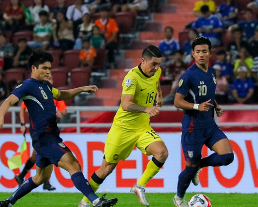 Pemain Thailand vs Malaysia ASEAN 2026 di lapangan