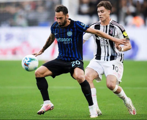 Pertandingan Juventus vs Inter Milan