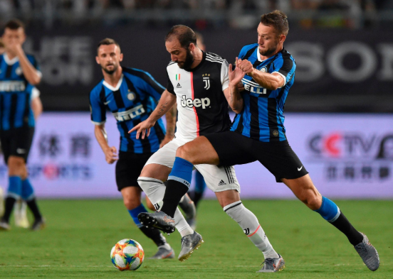 Pertandingan Juventus vs Inter Milan